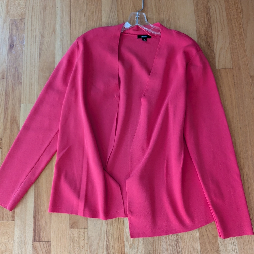 Pink alfani sweater